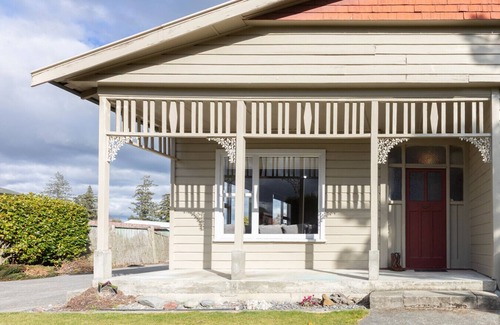 Methven House | 2 Storey Villa, Games room, Ski storage
