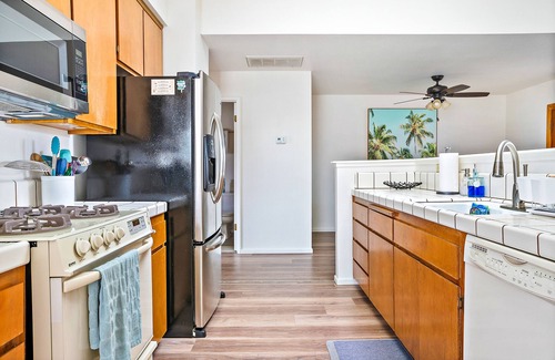 Grover Beach House | 2-story centrally located home with grill, patio, fireplace, streaming, & W/D