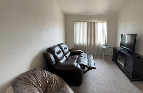 Westwind House | 2-Story Home, 10 minutes away from Spring Training!