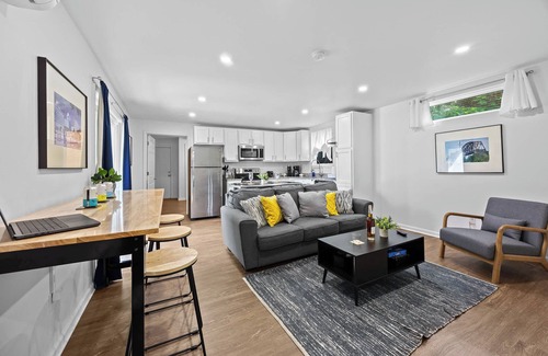 Phoenix Hill Apartment | 2-Story Shipping Container Retreat: Unit #5 & #6