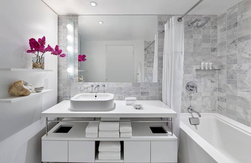 Tribeca Hotel | 2 Superior Double Rooms at Smyth Tribeca