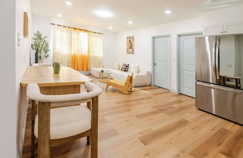 West Poplar Apartment | 2. Trendy Fishtown 2bed 2bath Convenient Location