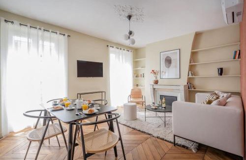 Faubourg-du-Roule Apartment | 2#Two Bedrooms#Champs Elysées#Arc de Triomphe#AC