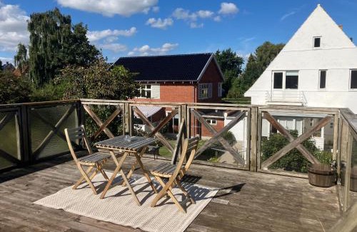 Odense Apartment | 2 værelses lejlighed i hjertet af Odense tæt på alt