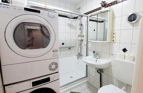 Altstadt I Apartment | 2-Zimmer 4 Person, Balkon, Parkplatz
