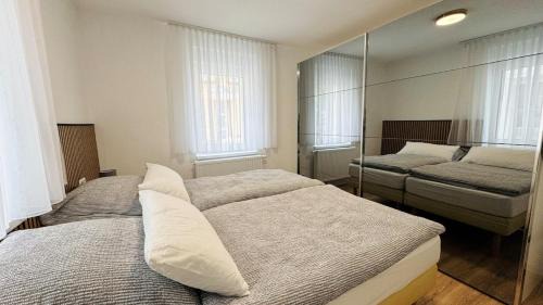 Muehlacker Apartment | 2-Zimmer-Wohnung-Küche-Bad-Terrasse, Bahnhofsnähe