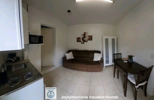 Bearss Plaza Apartment | #20 @Marjory’s in-law suite