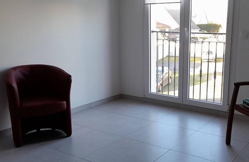 Messy Apartment | 20 minutes from Disney and Roissy Airport, F2 apartment ideal for couple