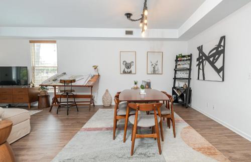 Historic Ybor Apartment | 20% OFF I Ybor City Gem I Steps to 7th Ave