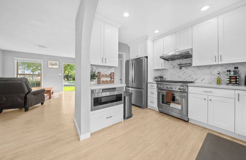 Glendora House | 20% OFF Monthly - Charming Home & Backyard Oasis