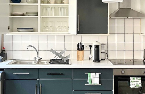 Bromley North Apartment | 20%off Weekly Familybusinessleisurestudent1 Bed Apt in British Street, Bow