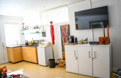 Woodmead House | 20 ON WOODLANDS