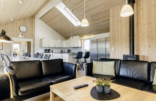 Nr. Lyngby House | 20 person holiday home in Løkken