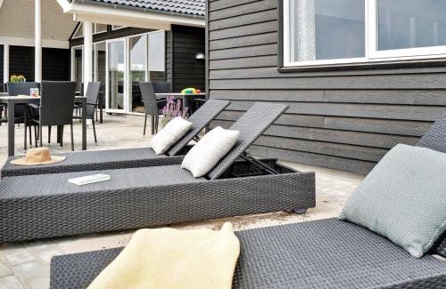 Norre Nebel House | 20 person holiday home in Nørre Nebel