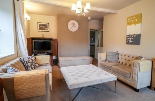Dobcross House | 20 Wool Road