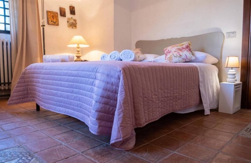Sant'Ambrogio Villa | 200 m² Villa ∙ 3 bedrooms ∙ 8 guests