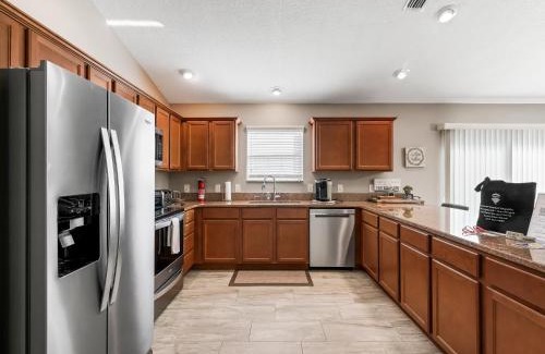 Pennecamp Villa | 2010 Z3a VILLAGE OF PENNECAMP by REMAX Premier
