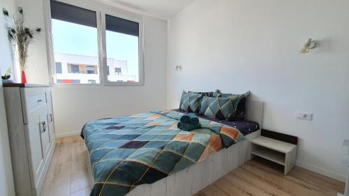 Arad Apartment | 2023 ChrysFlatty4 City View Condo Ared-Atrium Mall