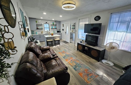 Conroe House | 2025 Build! A charming house for your relaxion. 12 mins from all major roads!