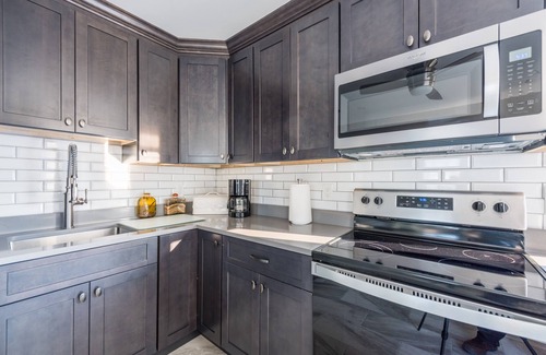 Ortley Beach House | 2025 LAVALLETTE NEW Kitchen and Bathroom, Outdoor Shower & AC System