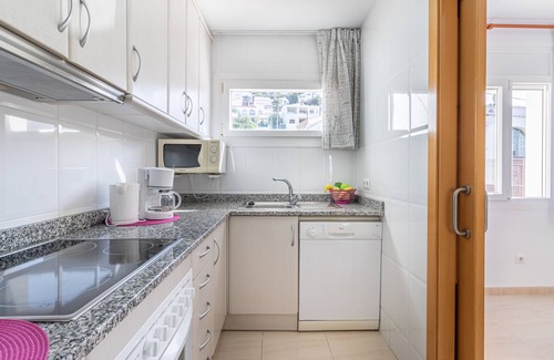 Roses Town Center Villa | 2029-GRECS Roses House with wifi, Smart TV, garden and parking