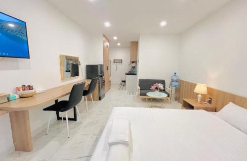 An Phu Apartment | 203 Mordern Studio with Kitchen & Balcony