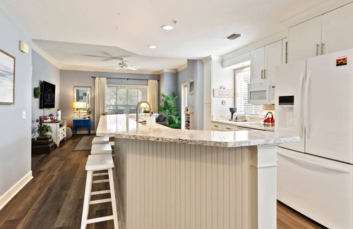 North Forest Beach Villa | 206 North Shore Place - UPDATED Villa - Great Rate - Block from Beach!
