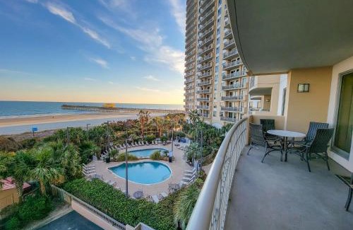 Arcadian Shores Apartment | 207 Margate condo