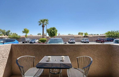 New Papago Parkway Apartment | 210 Scottsdale Escape: Fully Furnished Vacation Rental with Resort Amenities
