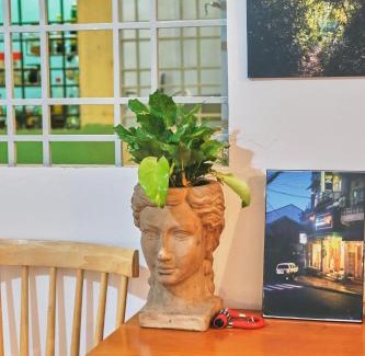 Da Kao Apartment | #211 She's House - Tropical house in D1 - perfect location