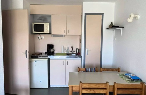 Hourtin Port Apartment | 215 - Schöne Wohnung für zwei Personen mit Hafenblick