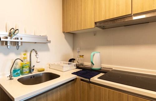 George Town Apartment | 218 Tropicana 3Bedrooms 2carparks 6-10pax