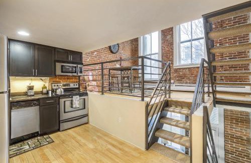 Ballpark House | 2193 Arapahoe St Unit 17