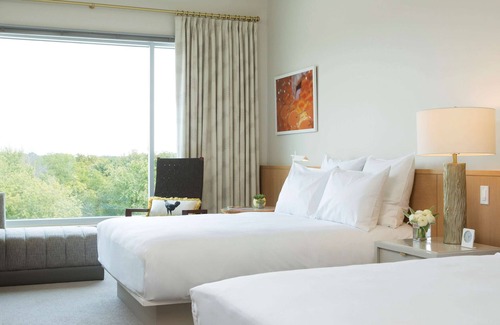 Downtown Hotel | 21c Museum Hotel Bentonville