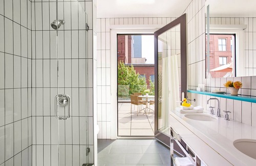 West Main Historic District Hotel | 21c Museum Hotel Louisville