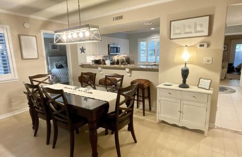 Coffeyville Villa | 21C Richmond Park villa