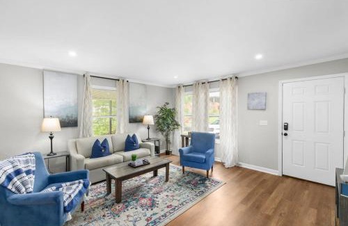 Birmingham House | 21st Street Evergreen Charm
