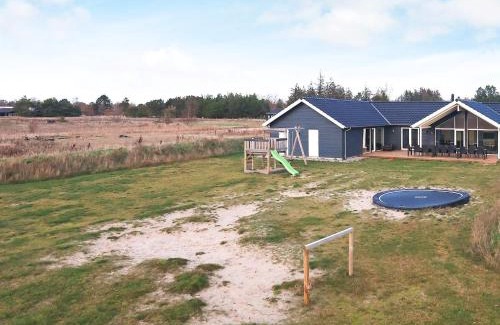 Bratten Strand House | 22 person holiday home in Jerup