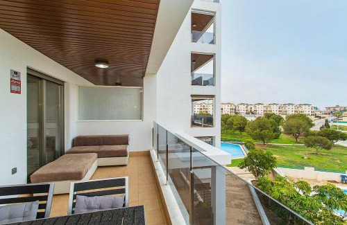 Torrevieja Apartment | 220 Amazing Apartment Alicante-Holiday