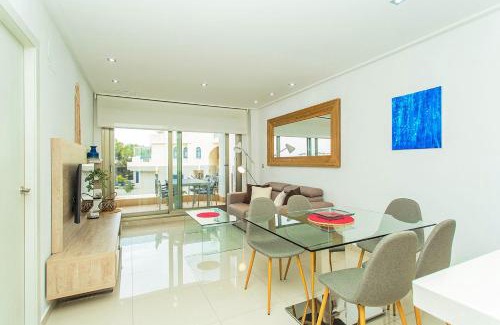 Torrevieja Apartment | 220 Amazing Apartment Alicante-Holiday