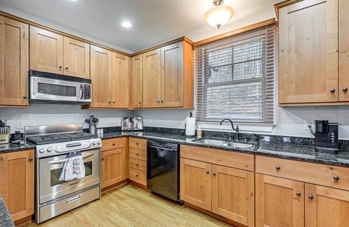 Bear Lake Reserve Cottage | 220 Boulder Creek Lane at Bear Lake Reserve