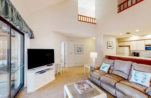 Sea Trail House | 220 Clubhouse Rd #20a