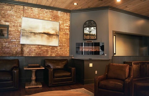 Downtown Knoxville Condo | 2200 sq. ft. 2-bedroom condo in the center of downtown Knoxville