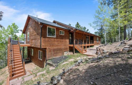 Woodland Park House | 221 Potlach