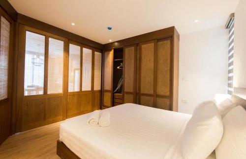 Cong Vi Apartment | 22housing Hotel & Apartment 81 Linh Lang