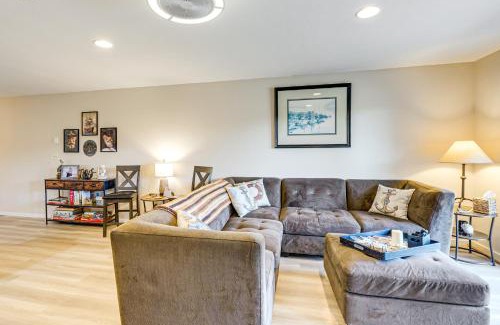 Ocean Shores Apartment | 23-Mile Canal On-Site Condo in Ocean Shores!