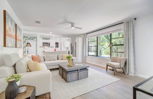 Delray Beach House | 230 Luxury 4BR Delray Villa: Heated Pool, Hot Tub, Ping-Pong & Screen Porch, FUN