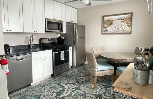 Brigantine House | 231 33rd St Unit A 2BR Beach Home Hideaway Parking