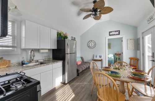 Cape May - Wildwood House | 232 W Pine Ave 2 Beds, 1 Bath