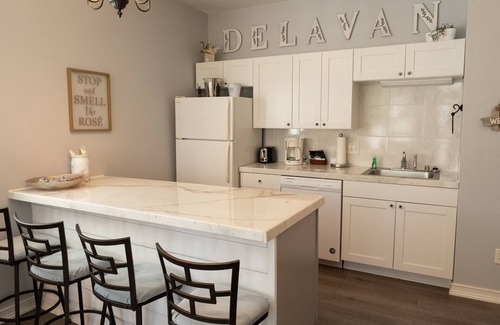 Delavan Lake Condo | 233 - One Bedroom Malibu Beach-Style Condo